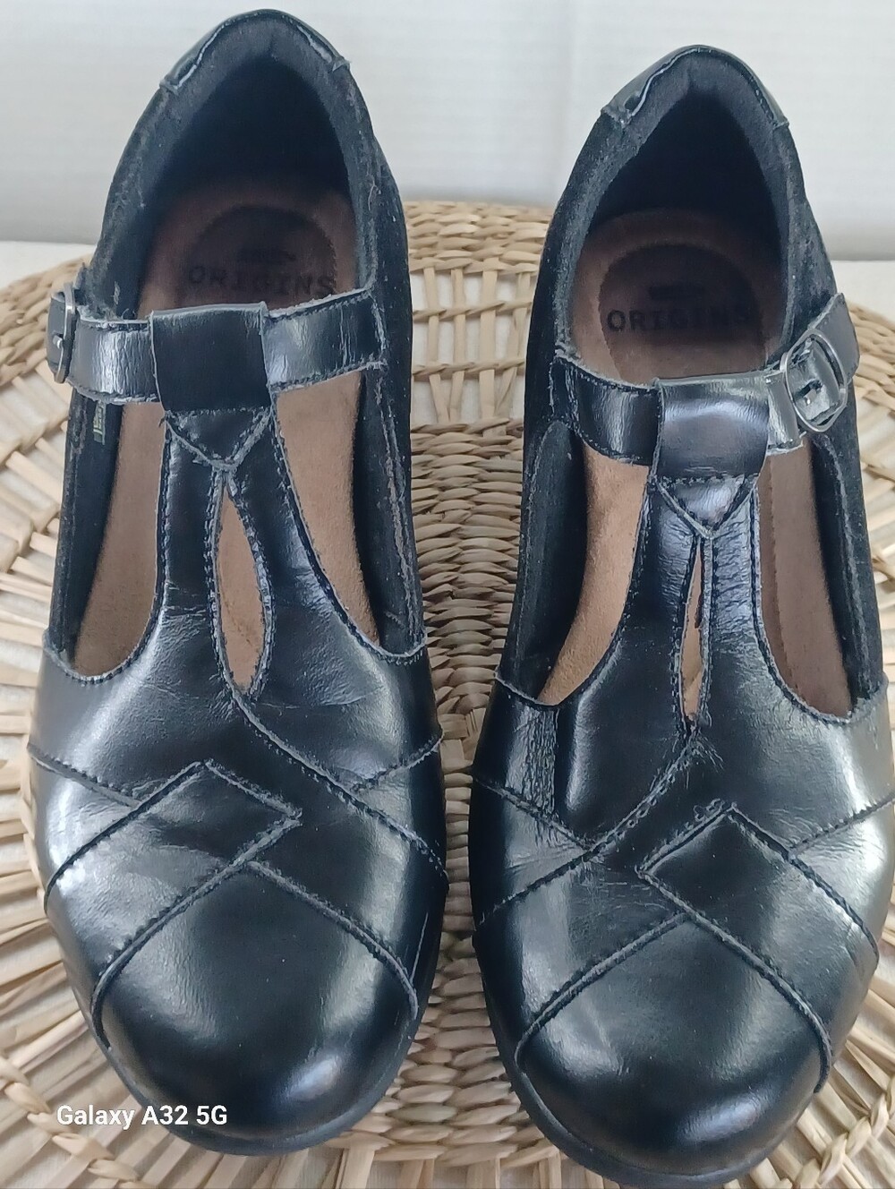 Earth Origins Black Leather T-strap Mary Jane Shoes 2" Heel Womens Size 7.